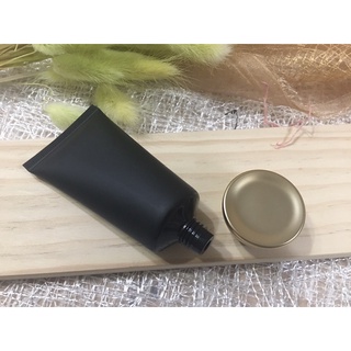 茉莉幸福皂咖手作坊🌺🌺🌺超美50ml50g磨砂啞口黑色避光化妝品PE塑膠軟DIY洗面乳、護手霜