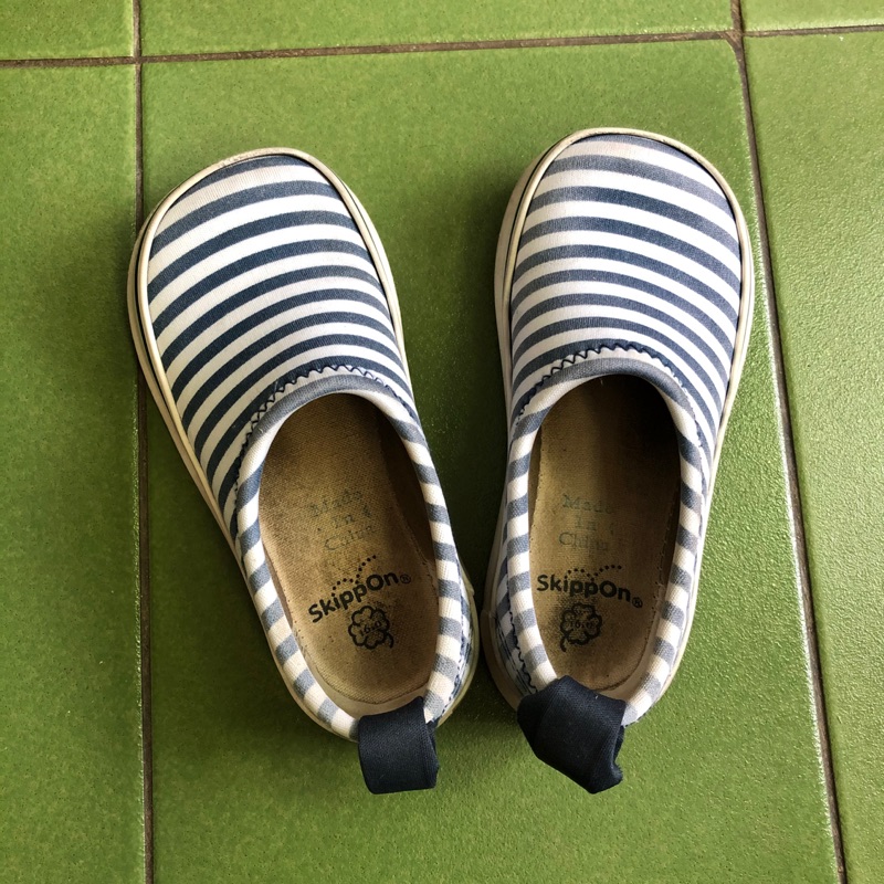 (已預訂，二手童鞋）日本SkippOn 16cm童鞋
