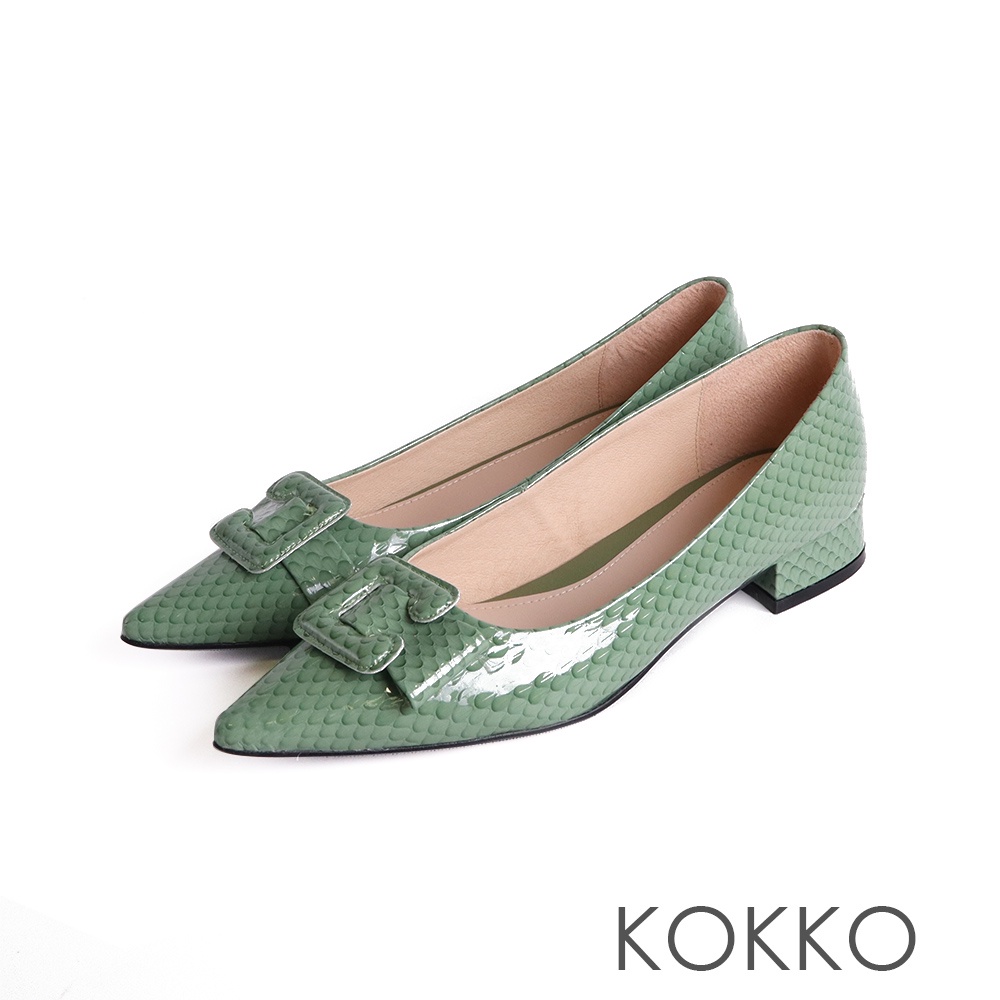 KOKKO經典霸氣同色大方釦鑲嵌魚紋尖頭鞋盎然綠