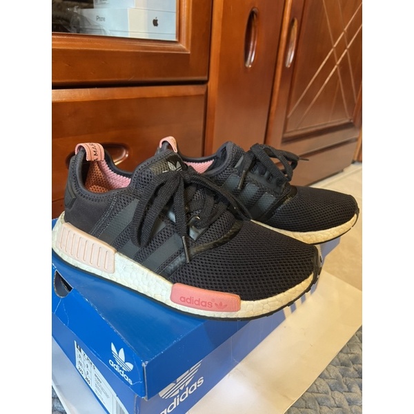 Adidas NMD 黑乾燥玫瑰粉限量款