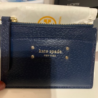 [KATE SPADE] Adi 鉚釘LOGO亮面牛皮票卡夾零錢包-深藍色