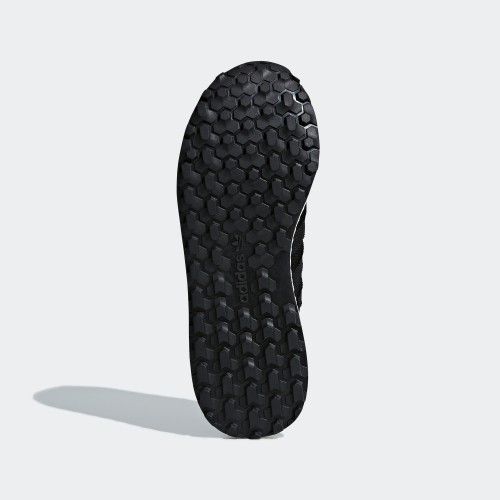 b37960