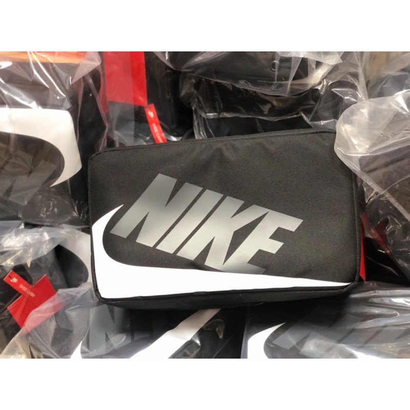 【Fashion SPLY】Nike SHOE BOX BAG 黑色 球鞋袋 經典鞋盒 健身包 CW9266-010