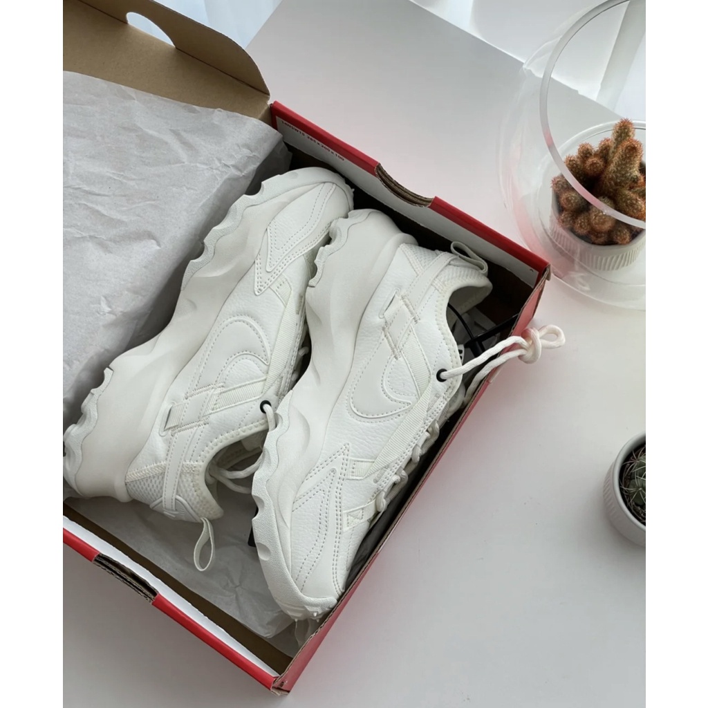 Kazima｜現貨 Nike TC7900 仙女鞋 小白鞋 奶白色 7900 全米白 米白 老爹鞋 DD9682-100