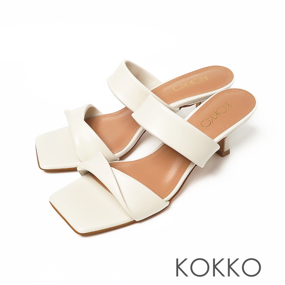 KOKKO經典手工方頭寬線條綿羊皮細跟涼拖鞋米色
