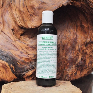 【橘子水】Kiehl s 契爾氏 小黃瓜植物精華化妝水 250ml (效期至2027/03)