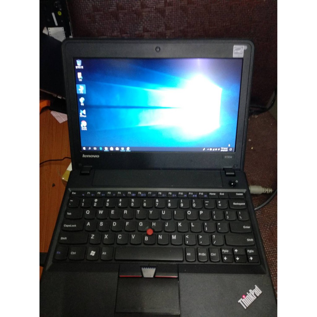 大台北 永和 二手 中古 筆電 筆記型電腦 lenovo 聯想 11.6吋 雙核 4g/320g/win10 文書 fb