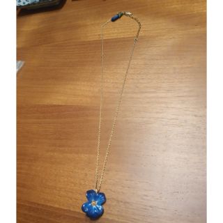 Les nereides 鳶尾花項鍊
