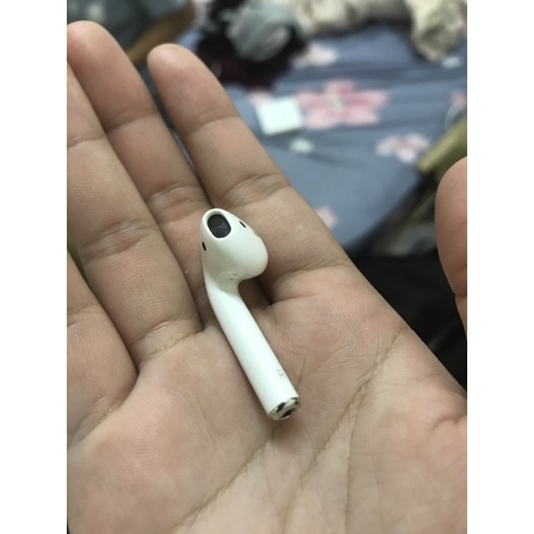 Airpods 一代右耳
