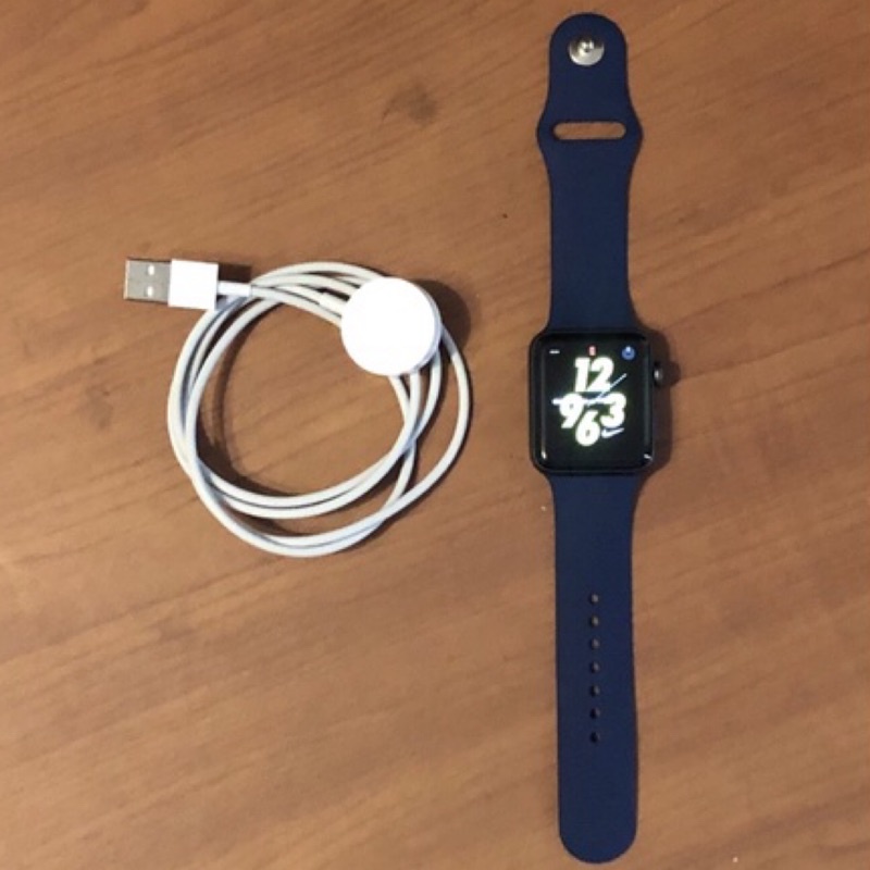 Apple Watch Series 2 42mm Nike 版本