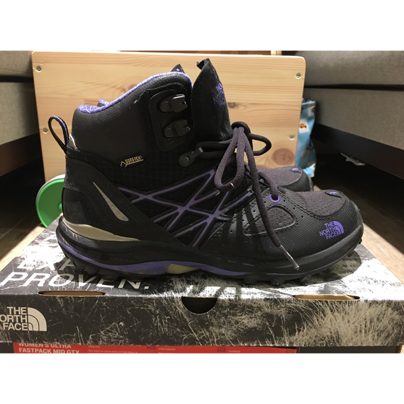 The North Face 北面 防水輕量登山鞋 紫色 女 24 只穿過7天