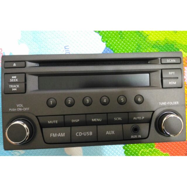 NISSAN原廠CD/MP3/USB主機LIVINA音響主機(全新)