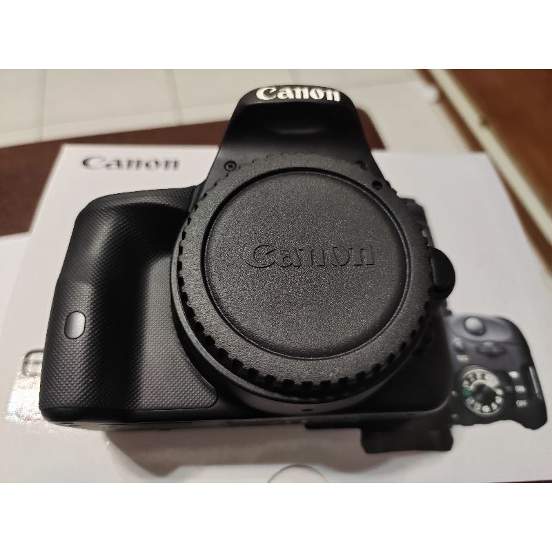 二手單眼相機-canon eos 100d,搭18-55二代鏡頭，最輕巧單眼相機，僅370g，新手入門推薦