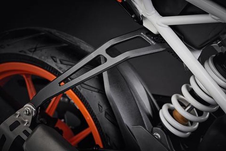 [PCM] EP KTM Duke 250 2018+ 排氣管吊架 整流器護網 水箱護網 前輪防倒球