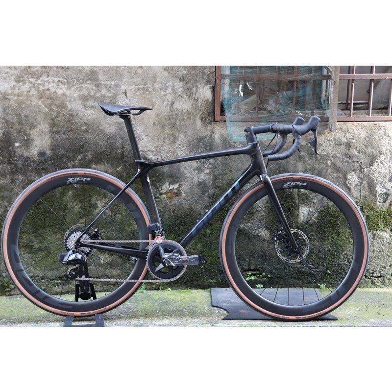 售出GIANT TCR ADV PRO 碟煞 AXS電變公路車