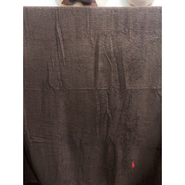 日單《POLO/巧克力色》色織 雙面毛圈 刺繡 單人 毛巾被 涼夏被 長寬約110*218公分 純棉 瑕疵