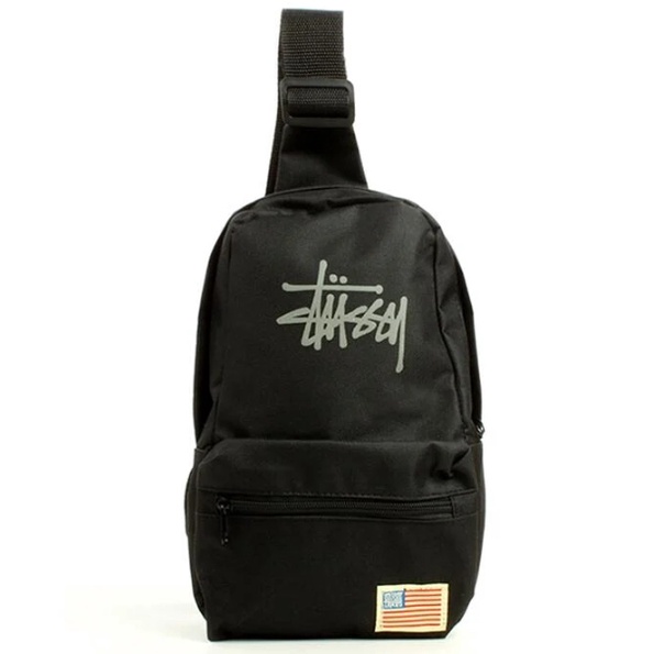 ★JS日雜附錄★ Stussy 黑色 胸包 金標 拉鍊 休閒 收納 隨身 小物 斜挎 側背包