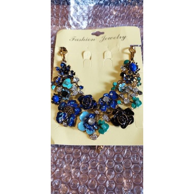 🌺法藍瓷項鍊🌺花朵造型，歡迎選購及議價。