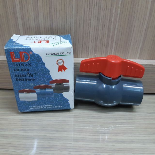 LD PVC 塑膠球閥 3/4" 六分 塑膠凡而 止水閥 球閥