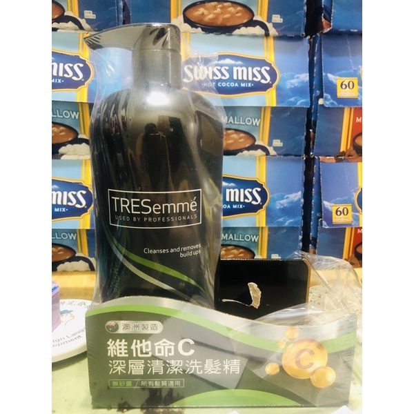 小不點小舖~高雄楠梓可自取～澳洲翠絲蜜TRESemme深層清潔洗髮精900ml