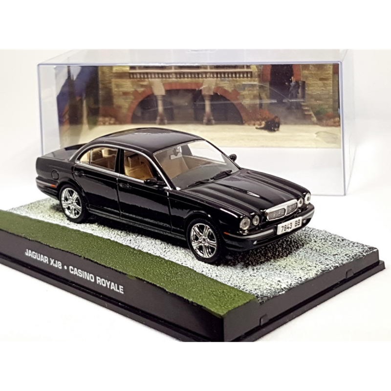 【模型車藝】1/43 IXO 007系列Jaguar XJ8(Casino Royale)皇家夜總會