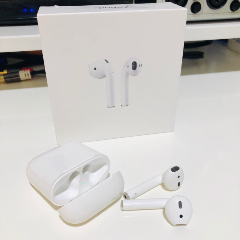 二手9成新* Apple AirPods 原廠 藍芽耳機&amp;充電盒