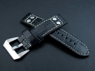 飛行錶的新衣,banda軍錶飛行風格鉚釘 20mm 鱷魚皮紋路
