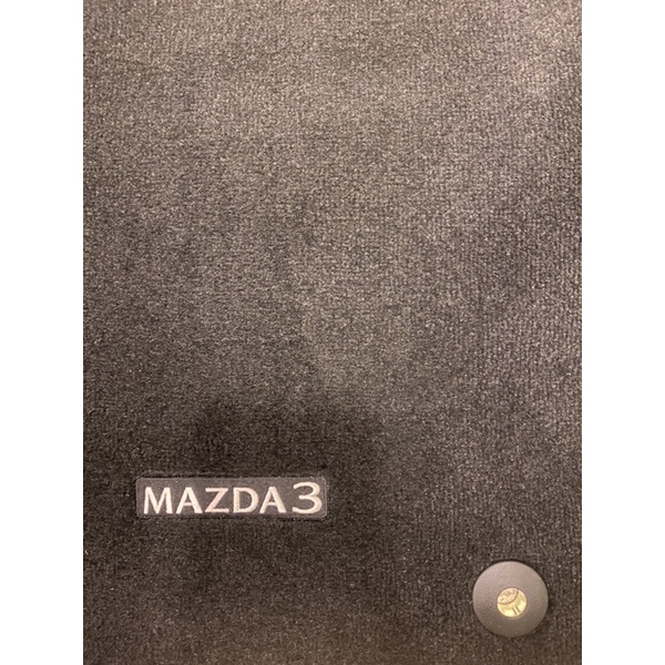 全新2021年式 Mazda3原廠腳踏墊