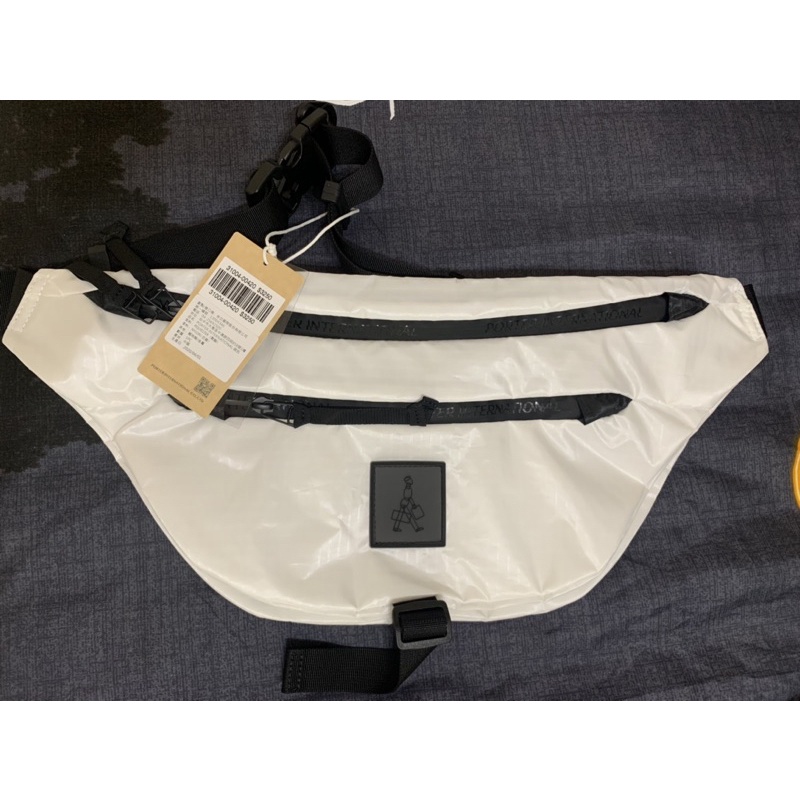 porter全新白色大腰包、斜背包，含運價1350元