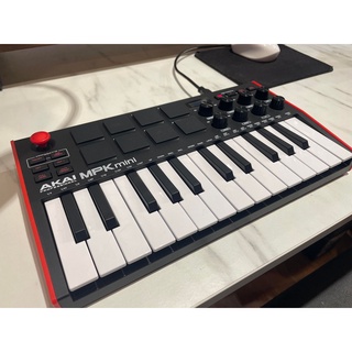 【灰街樂器】AKAI MPK Mini MK3 MIDI鍵盤 25鍵