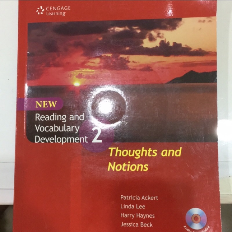 （二手書）New reading and vocabulary development 2