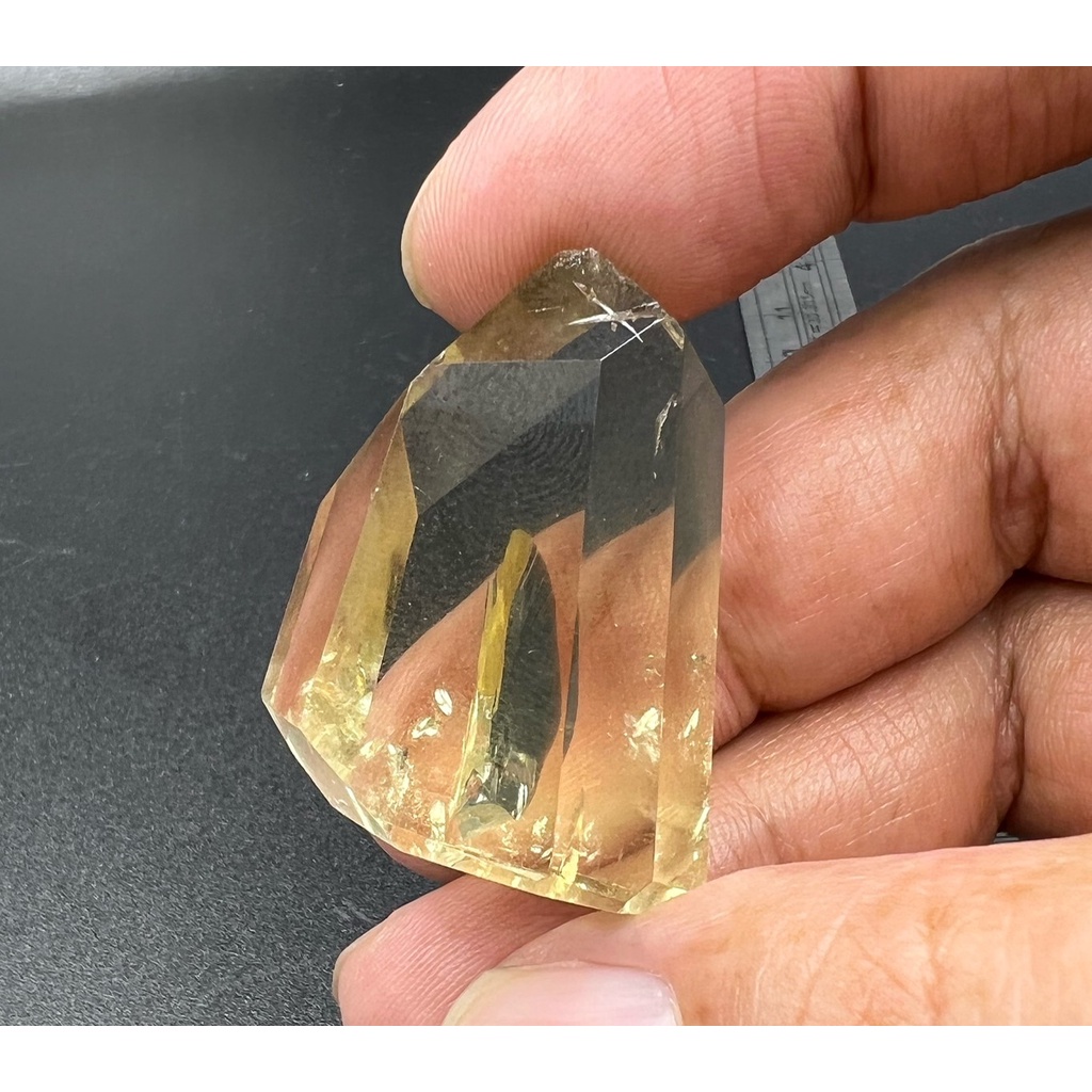 【水晶靈-HSIANG-DRUN】黃水晶原礦(重27.1g)產地:馬達加斯加#5#FFC01-3-5