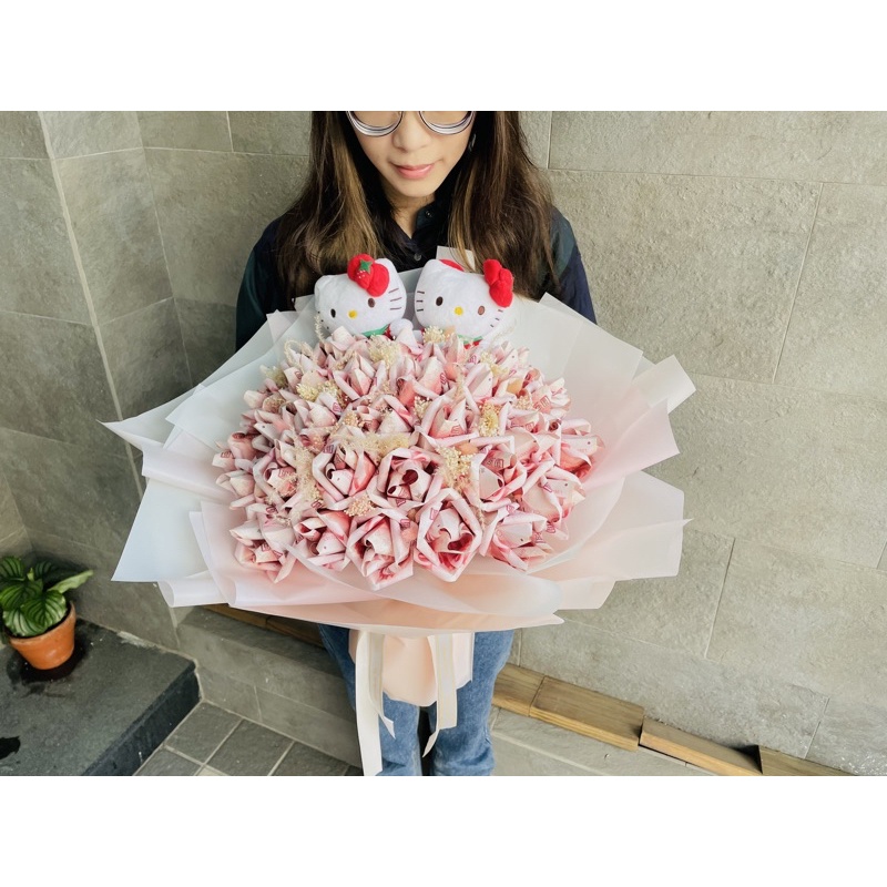 求婚花束 鈔票花 乾燥花 紙鈔花 畢業花束 母親節花束 父親節花束 蝦皮購物