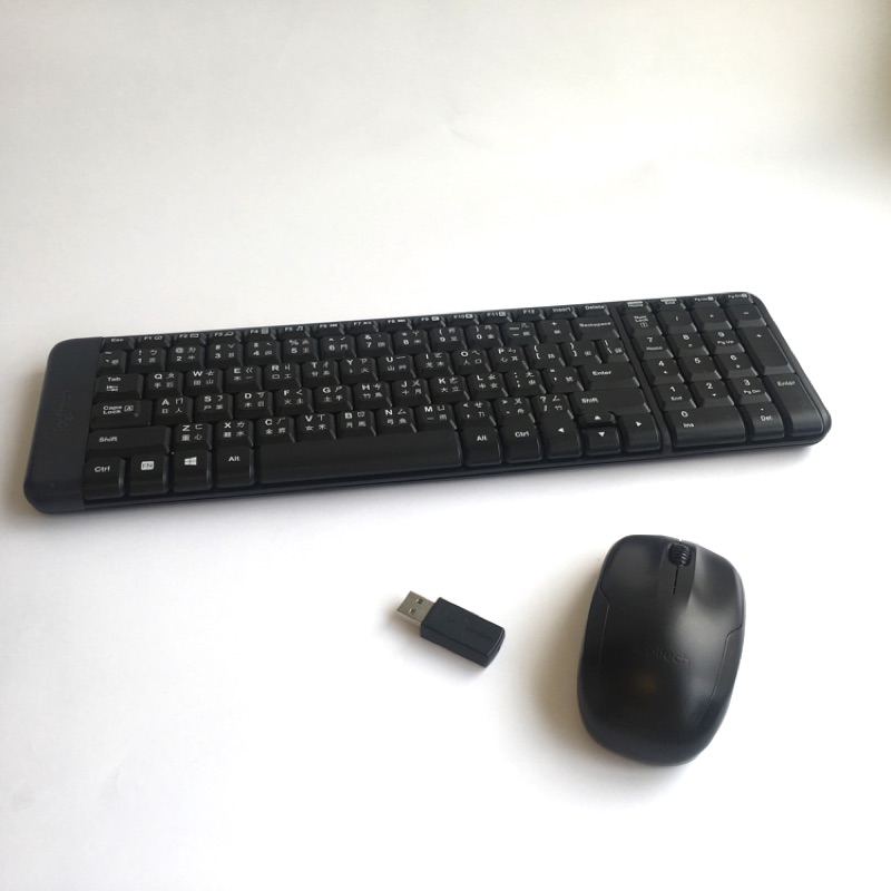 羅技Logitech 無線鍵盤滑鼠組 MK220 (8成新) (原價$590)