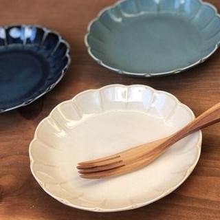 現貨 日本製 美濃燒 陶瓷盤子 復古花邊 盤子 菜盤 碟子 餐盤 盤 瓷盤 碗盤器皿 富士通販