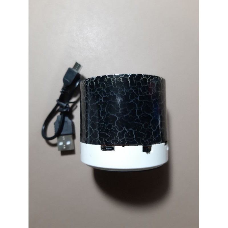 Music mini speaker 藍芽小喇叭 二手