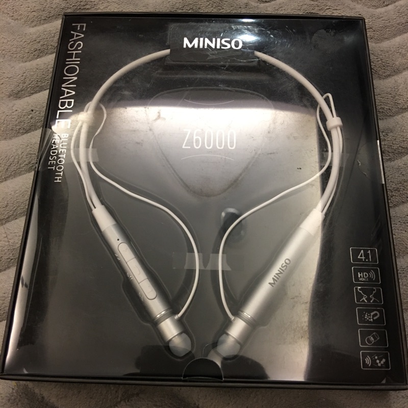 MINISO 藍芽耳機。名創優品。z6000。🎧銀色。香檳金。🎧小林雜貨舖。🐳