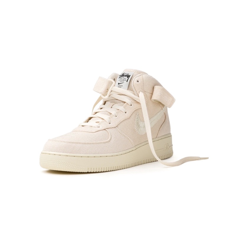 Stussy Nike Air Force 1 mid fossil 米色