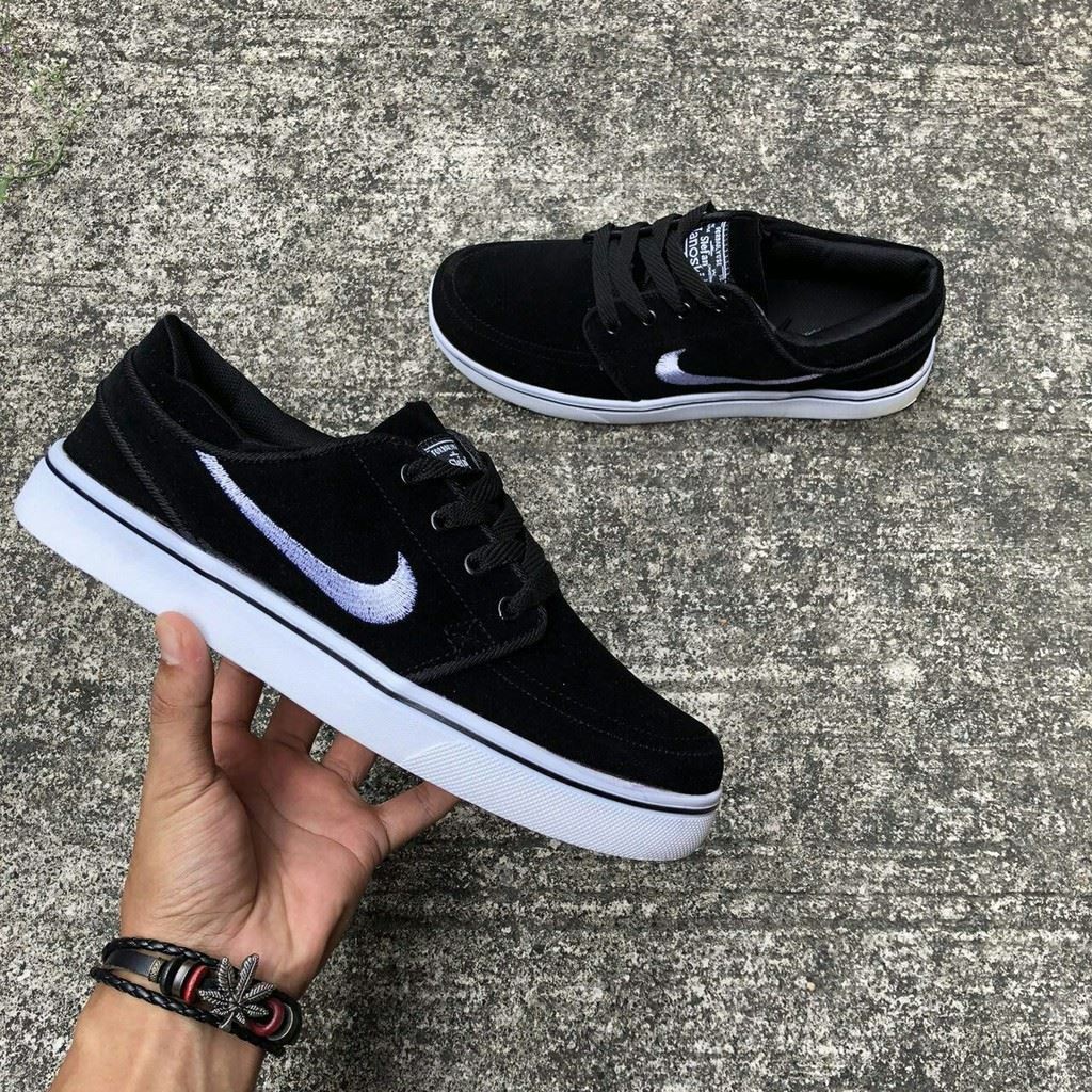 pg 2 boys