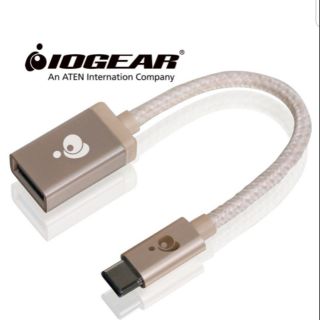 美國 IOGEAR USB- C™ 轉 USB Type-A 轉接器 10 cm 金與銀色