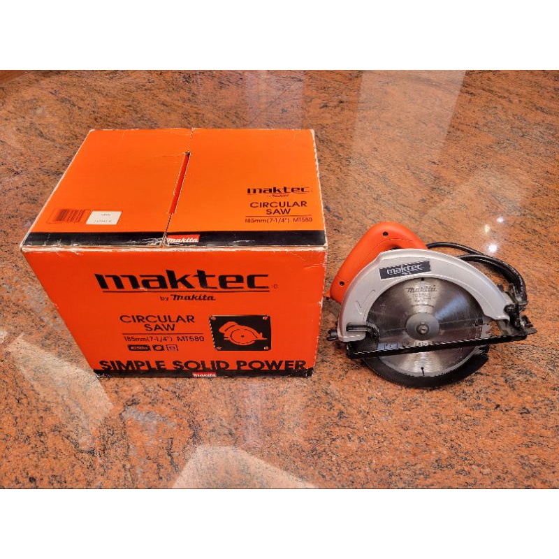 Maktec Circular Saw MT580專業型手提木工圓鋸機-二手進全新-快速出貨