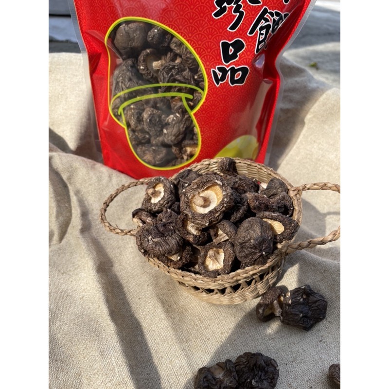 台灣香菇·鈕扣菇·小菇·新社冬菇·香菇雞湯、包粽子皆適用