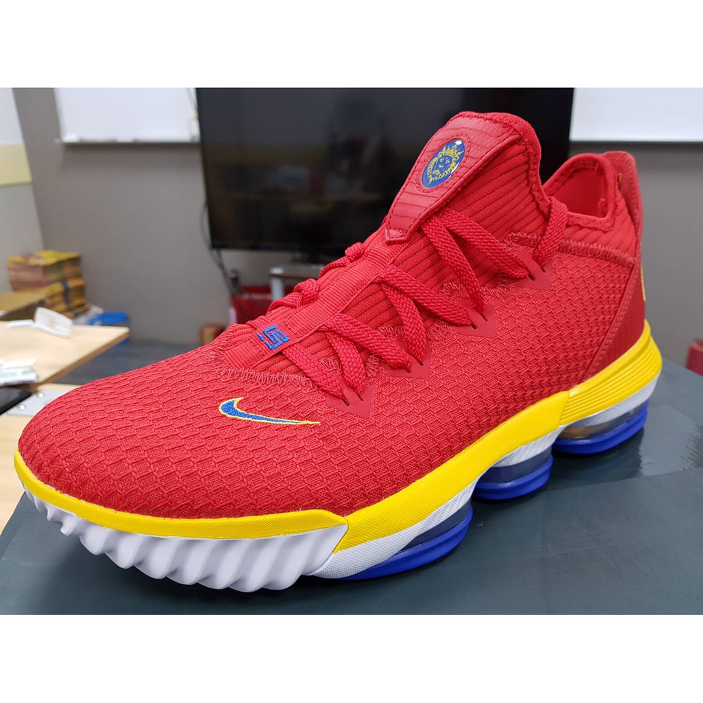 超夯二手98%新Nike Lebron 16 Low superbron US10.5