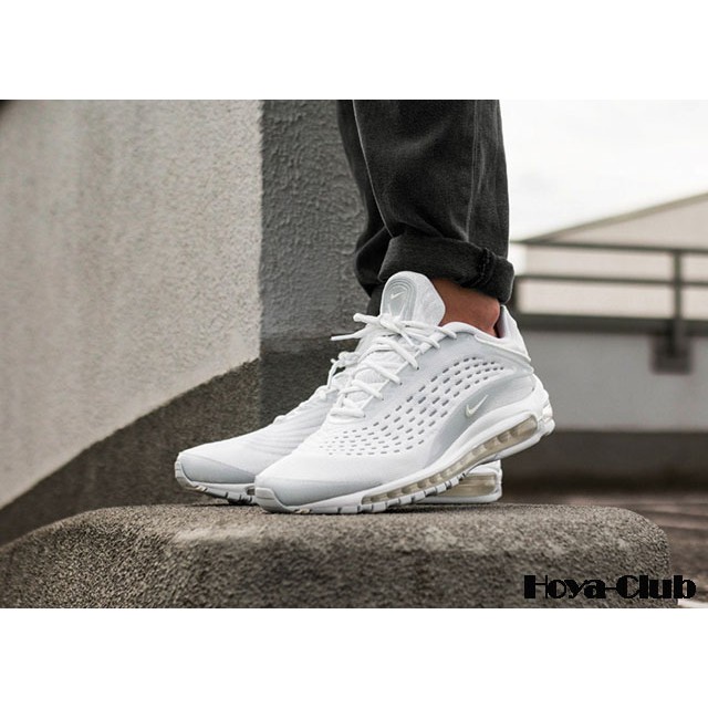 air max deluxe white