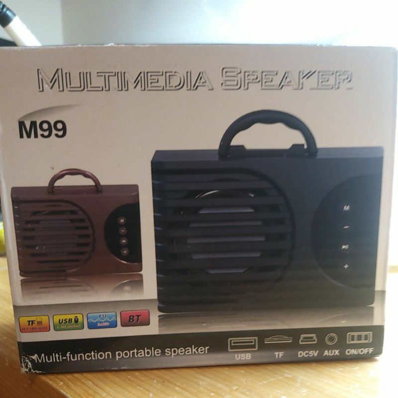 全新 M99 便攜藍芽音響喇叭, BT/TF/USB/FM/AUX 手機支架, 功能齊全，紅色機身