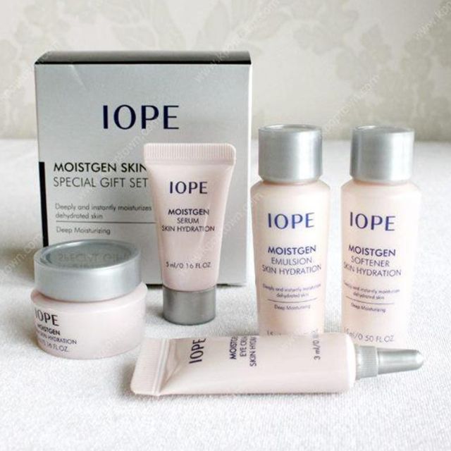 IOPE 氣墊粉餅 保濕旅行組 5 items travel kit