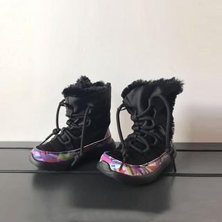 全新NIKE ROSHE ONE TDV男女兒童小中童雪地靴 雪靴 靴子/特價1500/不議價