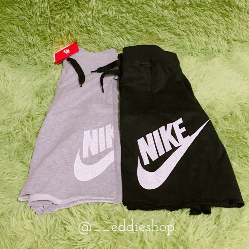 Nike Aw77 爆裂紋短褲 Nike短褲 nike大勾短褲 短褲 黑色 灰色 字勾logo 棉褲