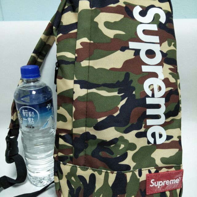 Supreme迷彩單肩包 蝦皮購物