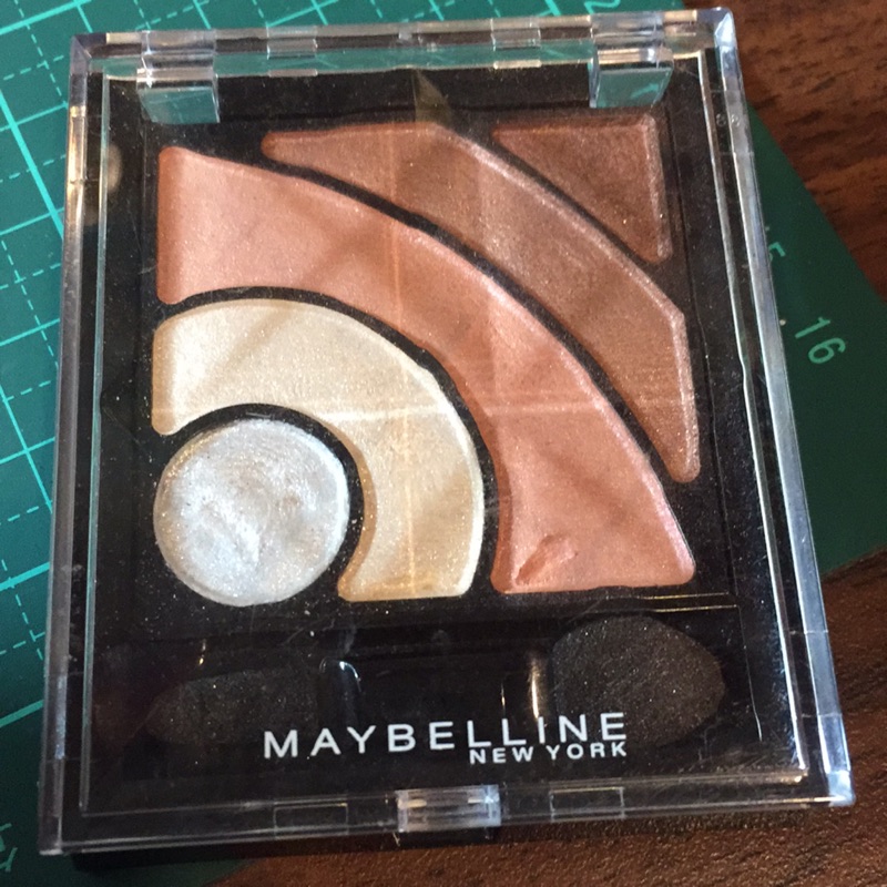 Maybelline 眼影盤